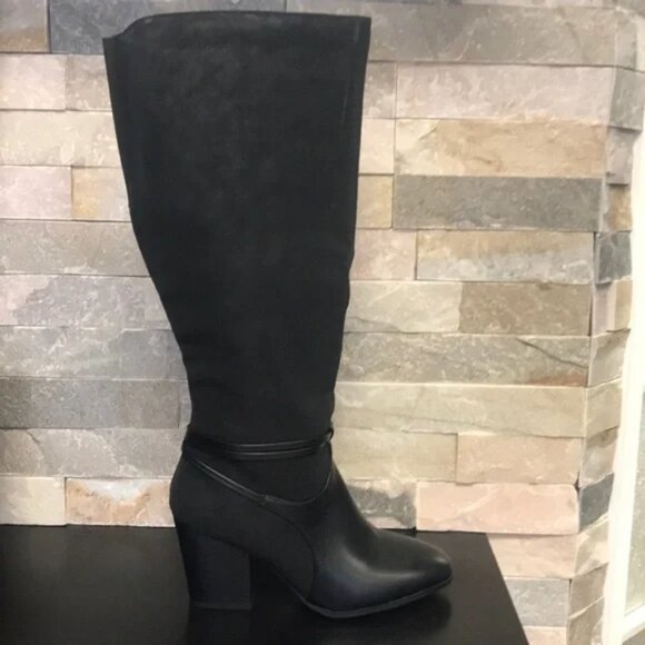 Women's Easy Street Premium Tall Boot - Picture 3 of 6